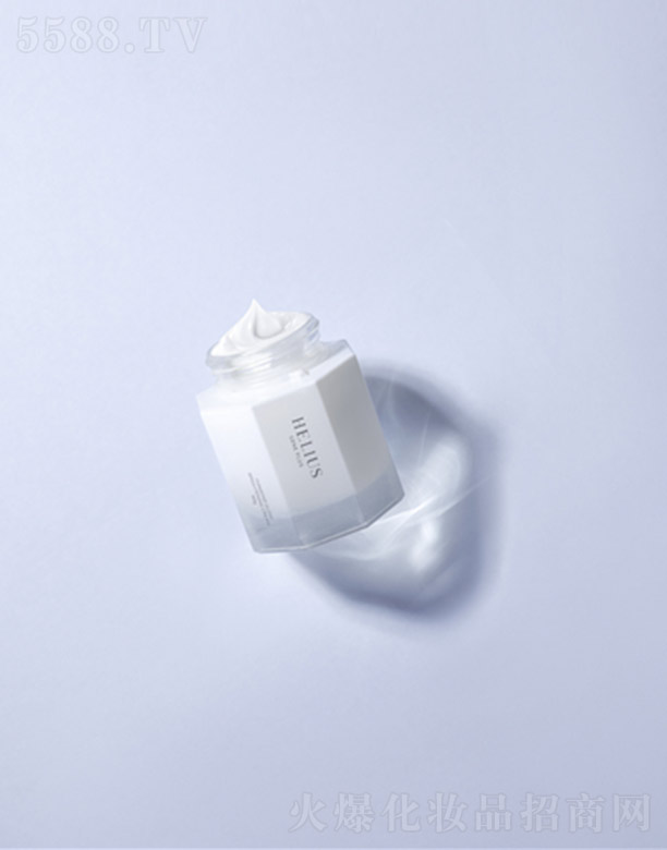 Sޱ(l)o(h)wƷ޹˾HELIUS@wA˪