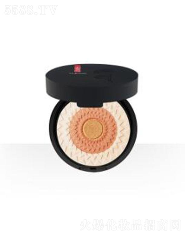 WR(Ї(gu))޹˾`֥C(j)Úɫt Ƀ(ni)(rn)B(yng)Úɫ