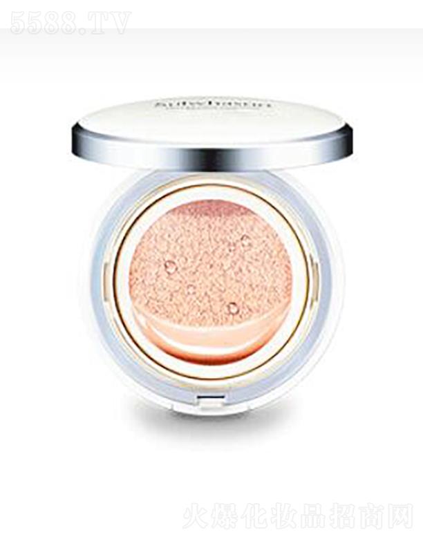 y(lin)AVݣ\(yn)I(yng)޹˾ѩ(rn)ך|۵Һ SPF30+ PA+++