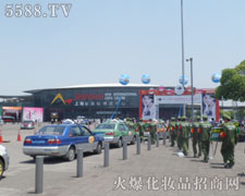 ڕ(hu)ϻ𱬑(zhn)ʿȫԸ