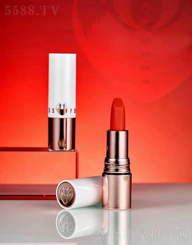 kiss foxǺ؂՚Fвմڼt