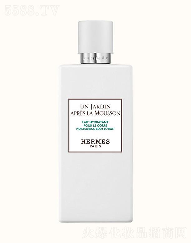 (i)RӡȻ@w(rn)w  200 |(zh)ˮ(rn)Ử