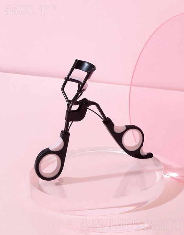  3D(dng)нëA SpɫVǽë