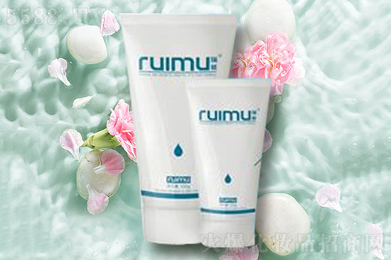 瑞慕活膚水養(yǎng)潔面乳 瑞慕活膚水養(yǎng)潔面乳