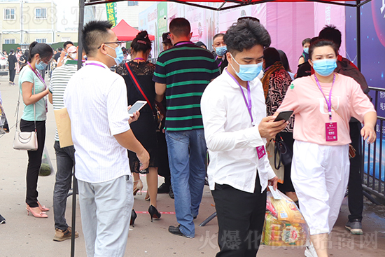 202251I(y)[(hu)_(ki)Ļ