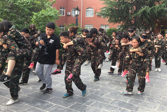 (jng)vDĥyw(yn)HF