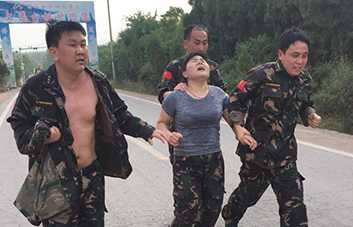 15ͽĥZ𱬾W(wng)T;ӢF(tun)(du)O